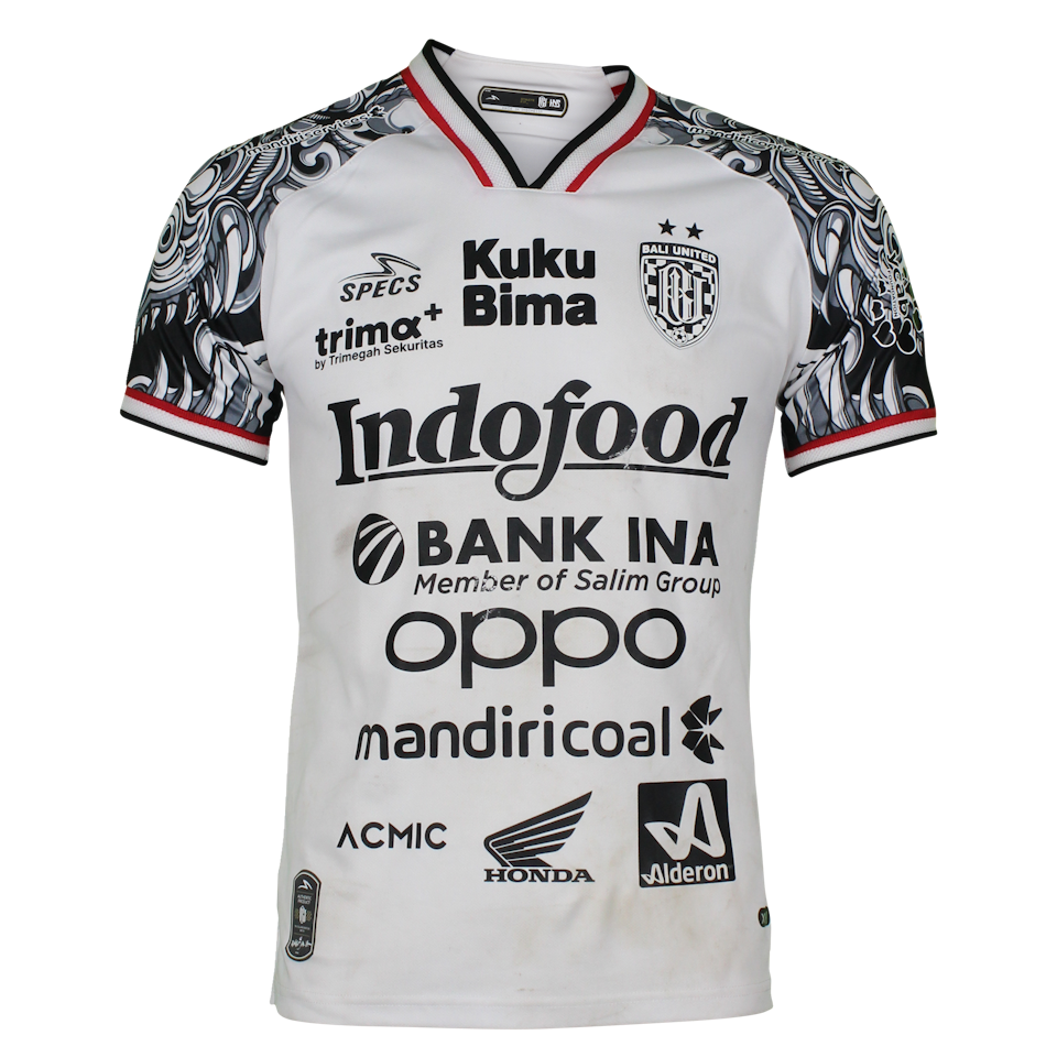 Irfan Jaya Bali United shirt