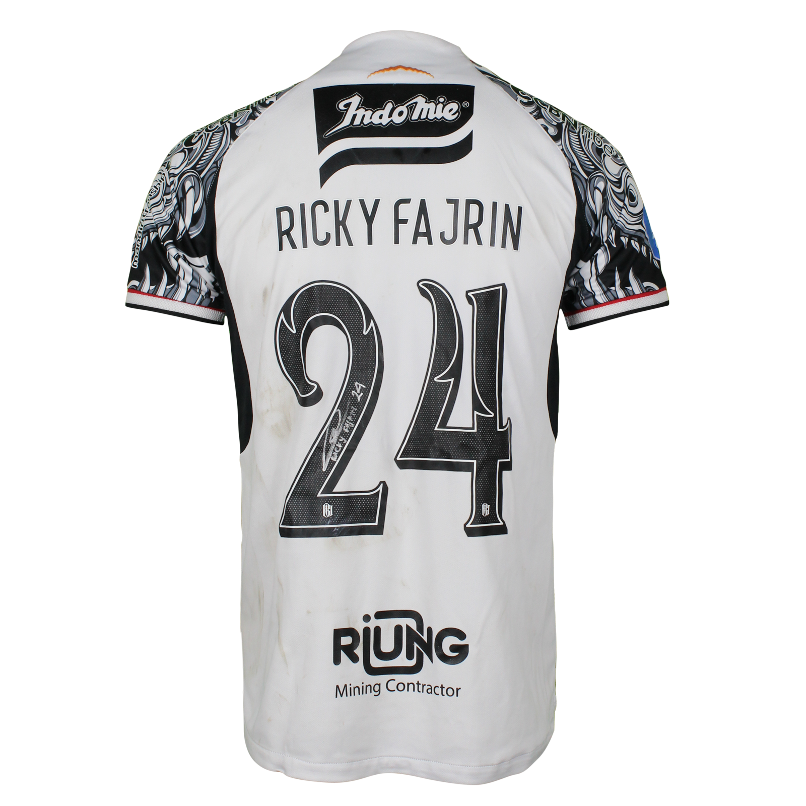 Ricky Fajrin Saputra Bali United shirt