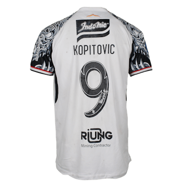 Boris Kopitović Bali United jersey