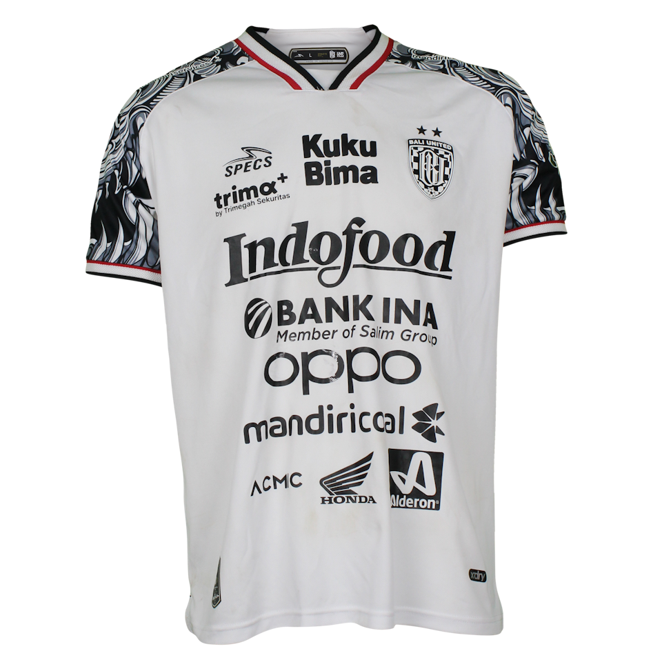 Boris Kopitović Bali United shirt