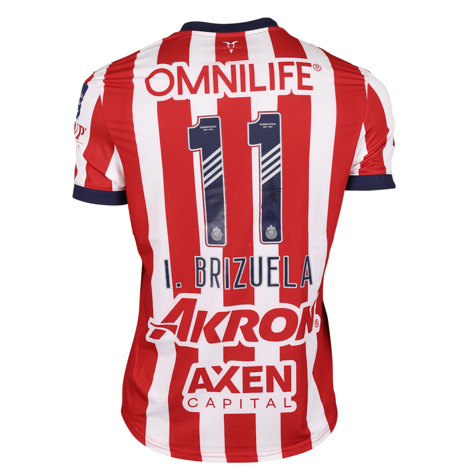 Isaác Brizuela Chivas Guadalajara shirt