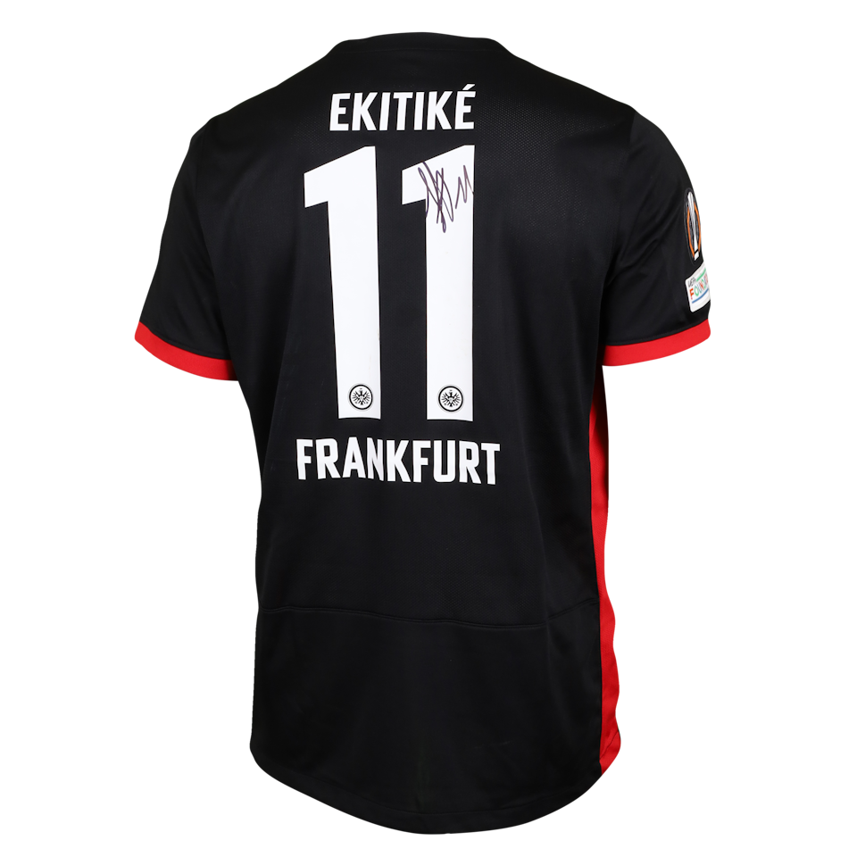 Hugo Ekitike Eintracht Frankfurt shirt