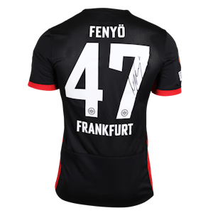 Dávid Noah Fenyö Eintracht Frankfurt shirt