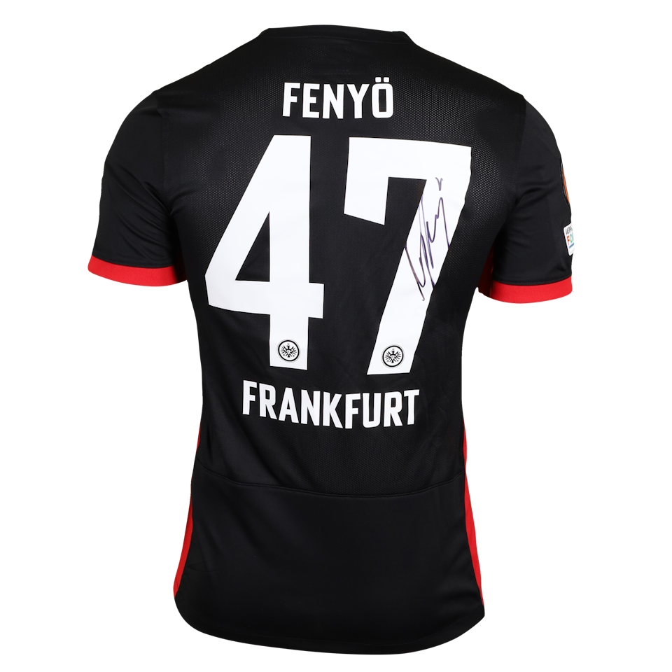 Dávid Noah Fenyö Eintracht Frankfurt shirt