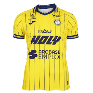 Kandet Diawara Pau FC shirt