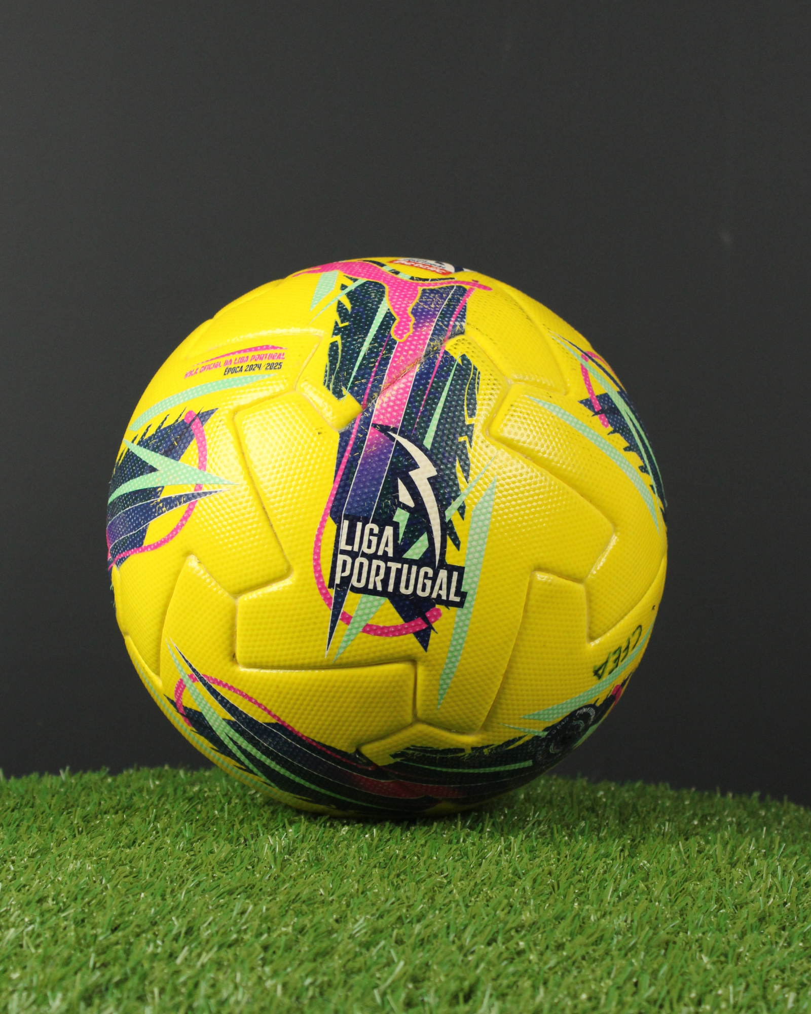 Match Scored Ball `69 - Jovane Cabral