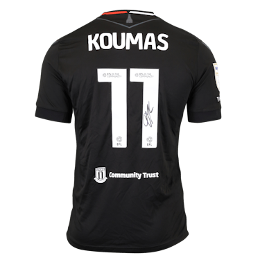 Stoke City-Trikot von Lewis Koumas