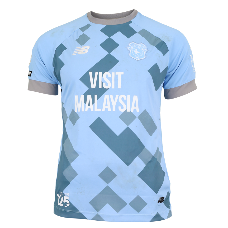 Isaak Davies Cardiff City FC shirt