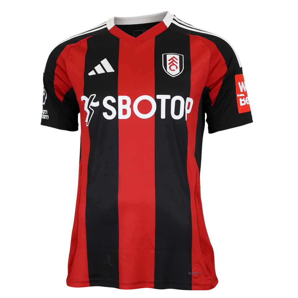 Andreas Pereira Fulham jersey