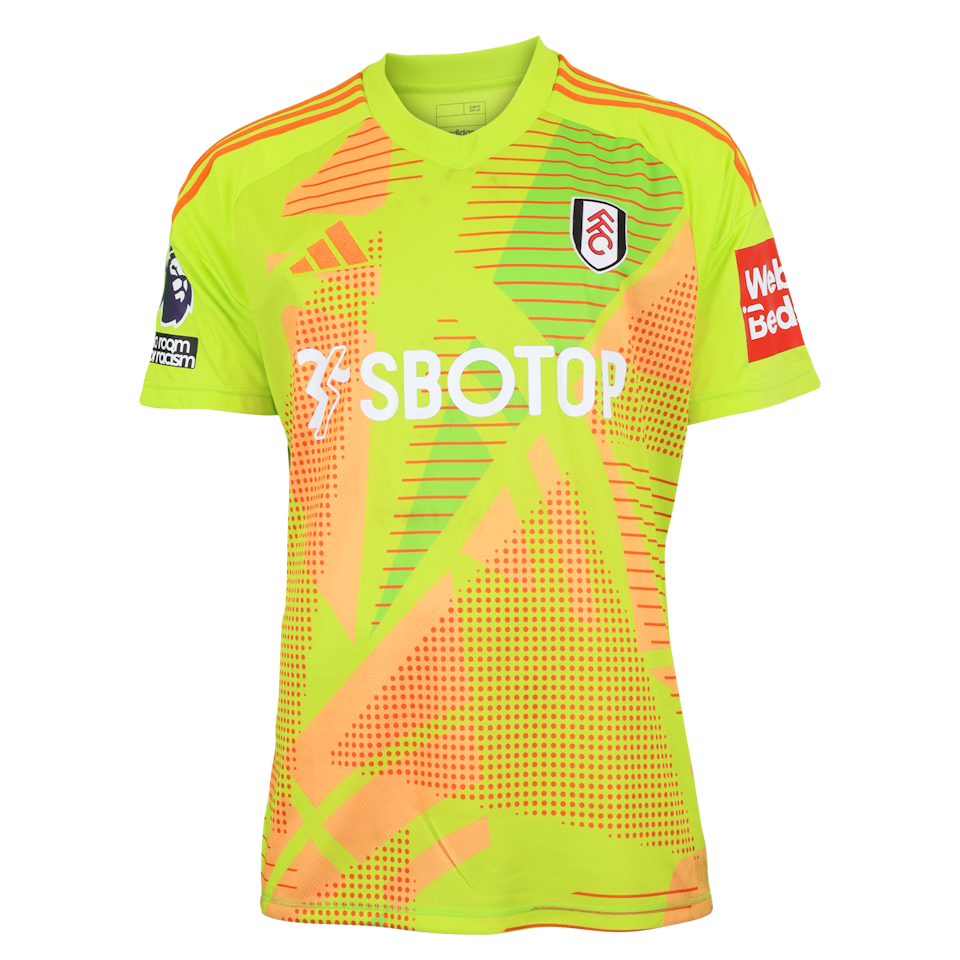 Bernd Leno Fulham shirt