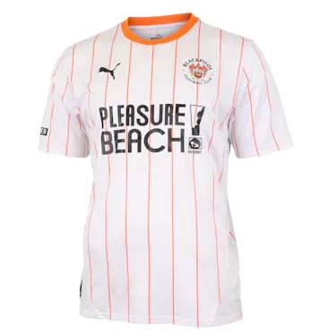Josh Onomah Blackpool shirt