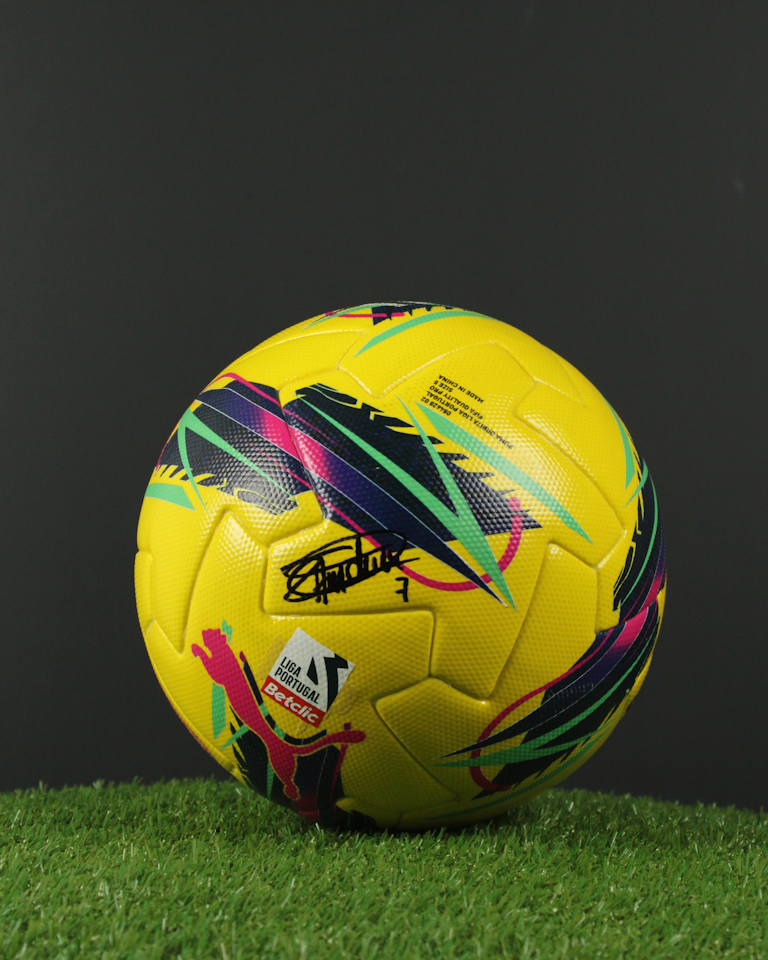 Match Scored Ball `5 - Zeki Amdouni