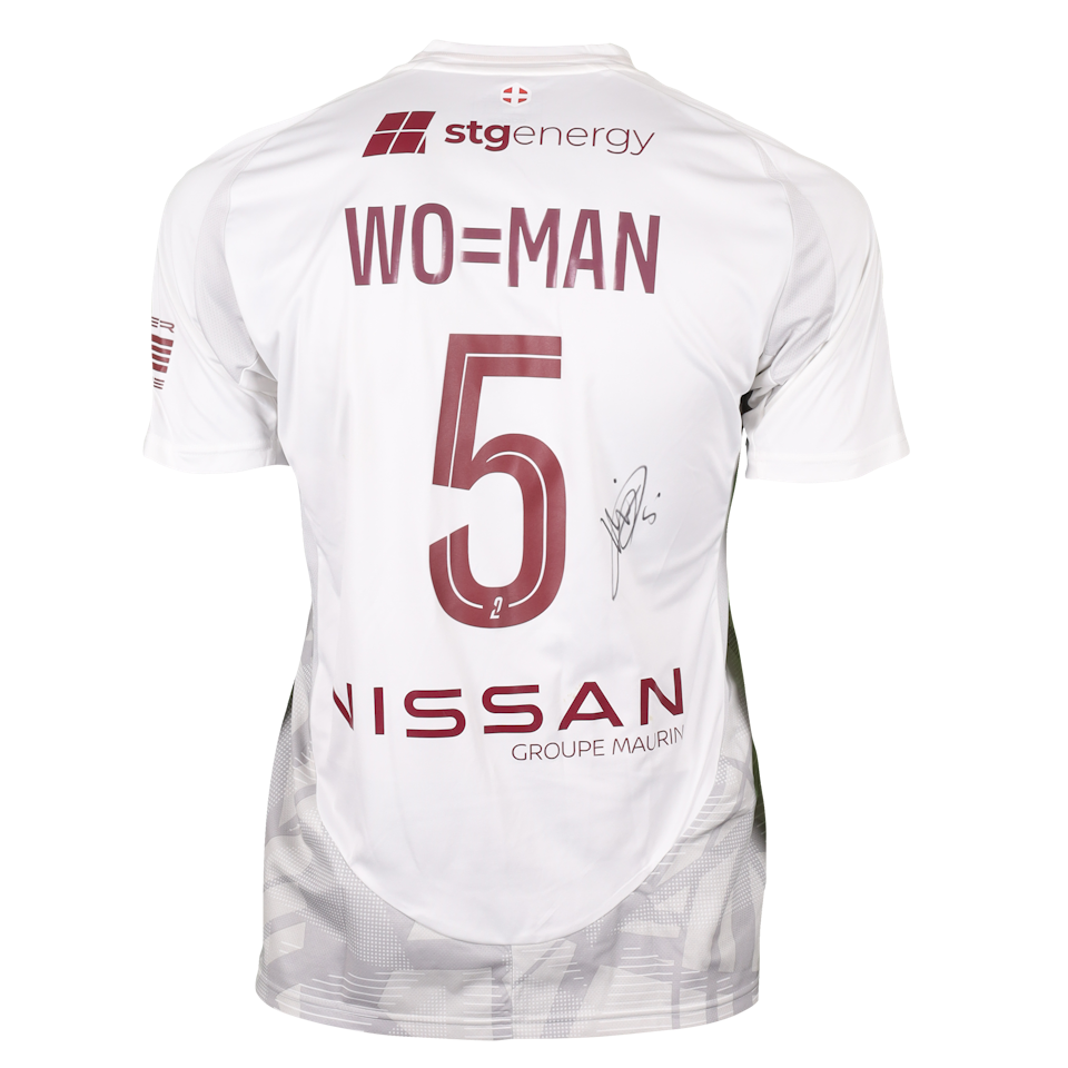 Ahmed Kashi FC Annecy shirt