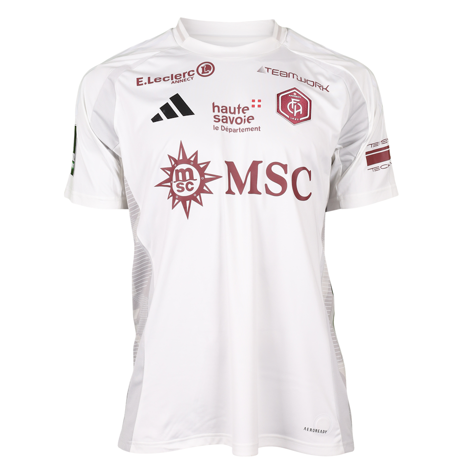 Esteban Riou FC Annecy shirt