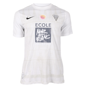 Jean Eudès Aholou Angers SCO shirt