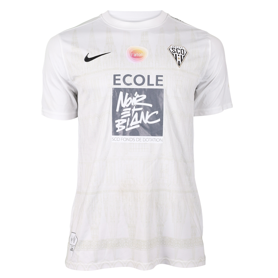 Jean Eudès Aholou Angers SCO shirt