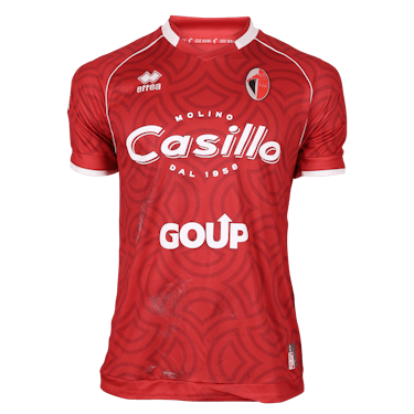 来自S.S.C. Bari的Ahmad Benali球衣