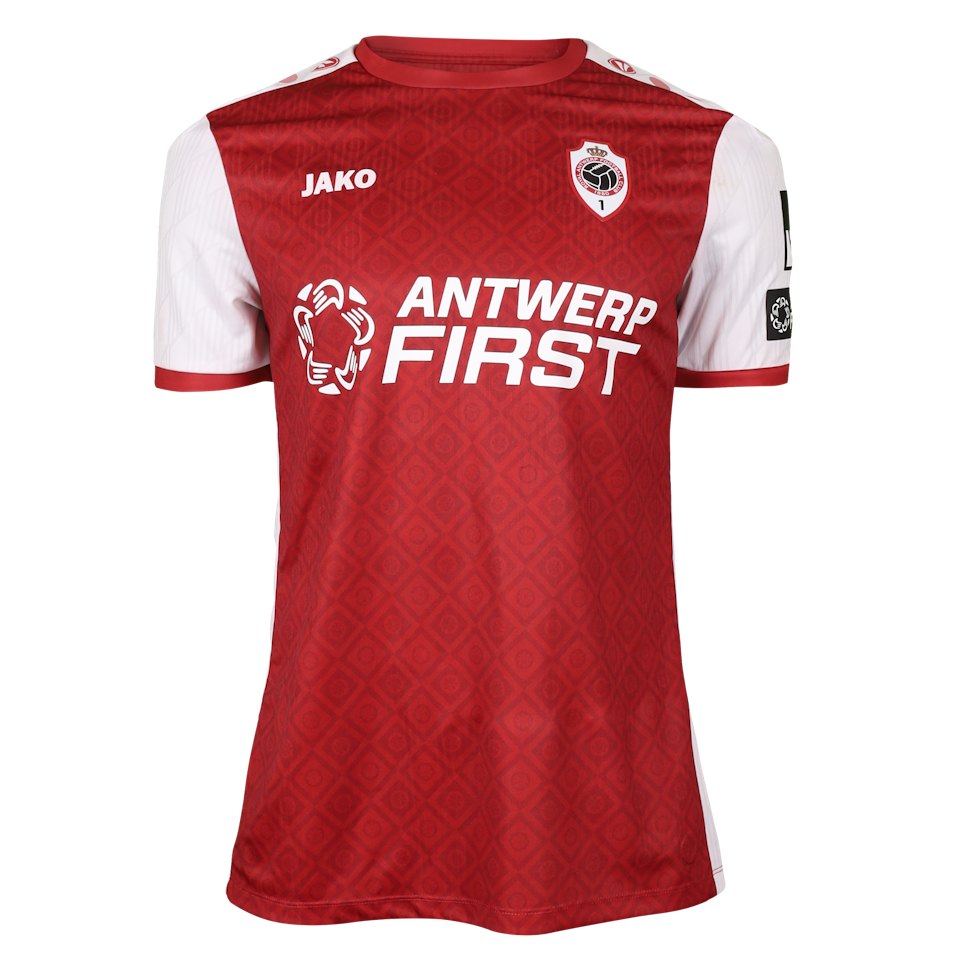 Mahamadou Doumbia Royal Antwerp FC shirt
