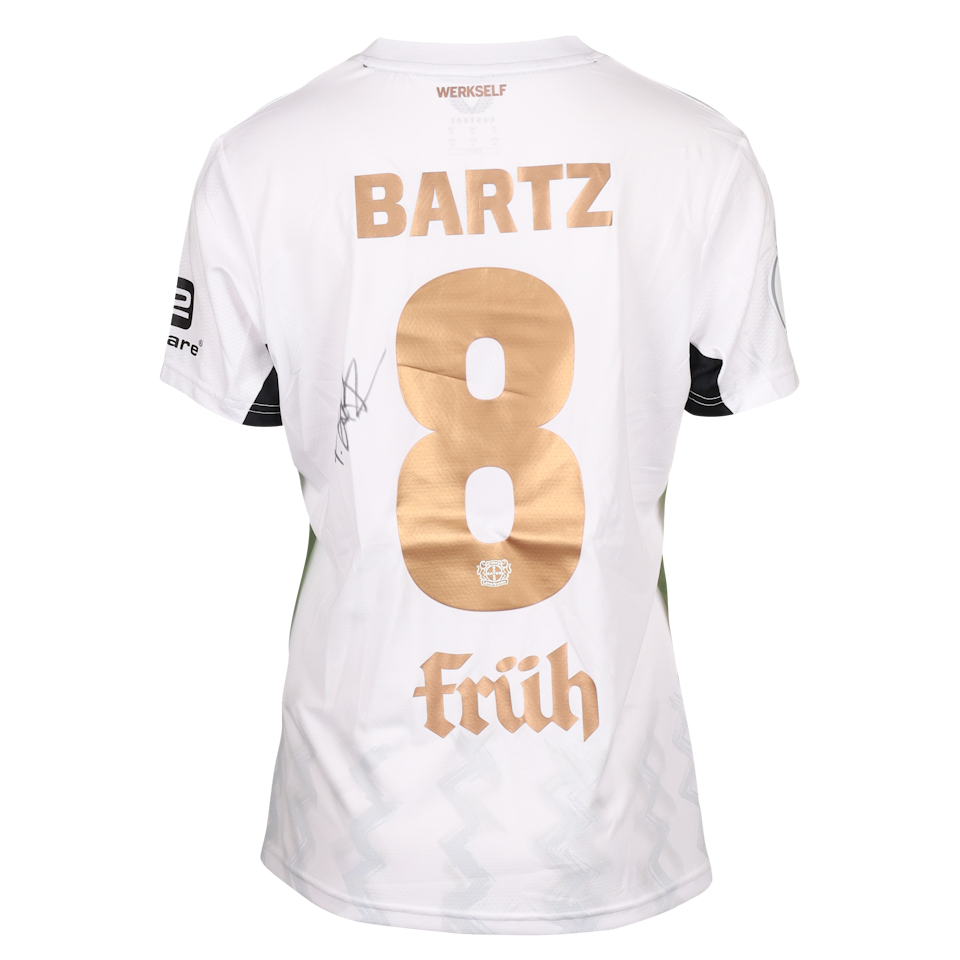 Paulina Bartz Bayer Leverkusen W jersey