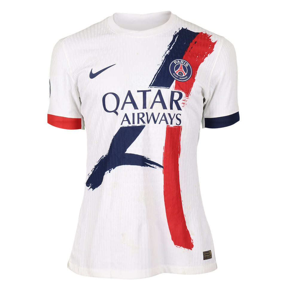 Nuno Mendes Paris Saint-Germain shirt