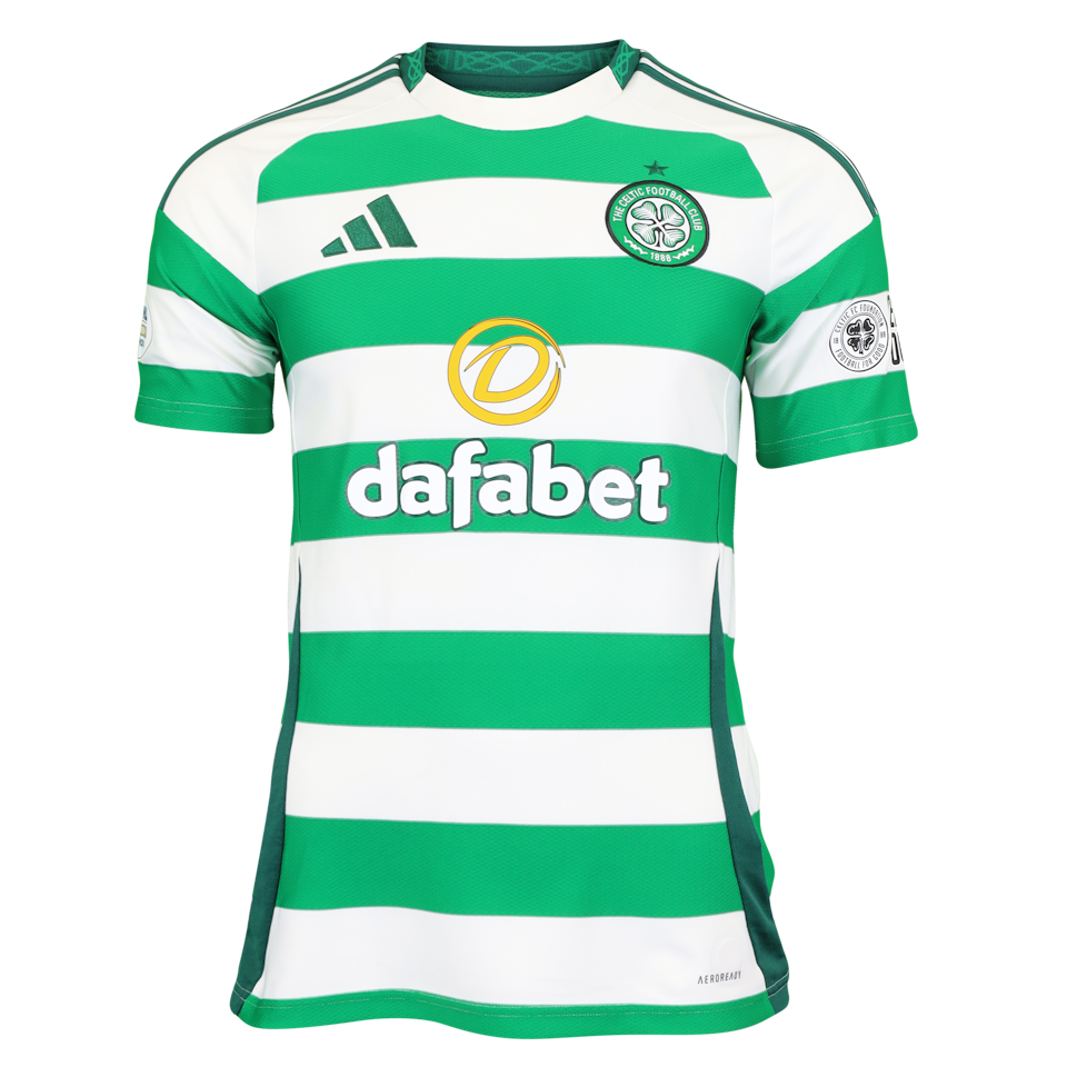 Daizen Maeda 鎌田大地 Celtic shirt