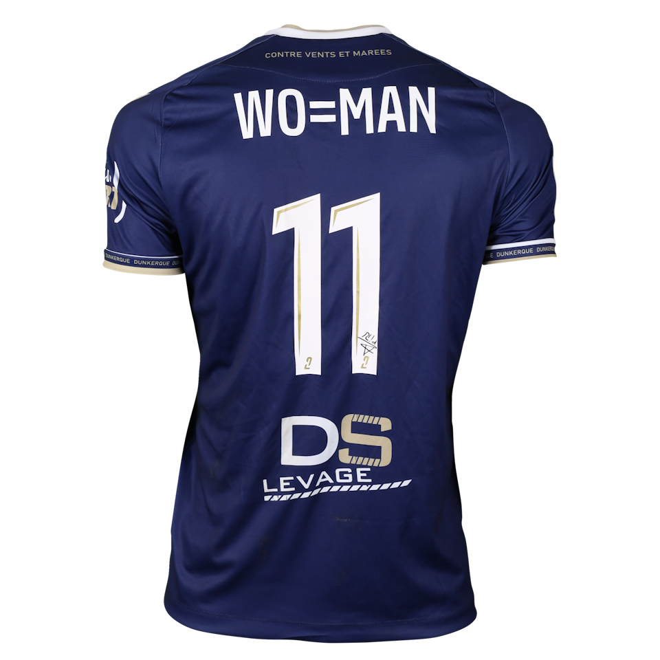 Alexi Pitu USL Dunkerque shirt