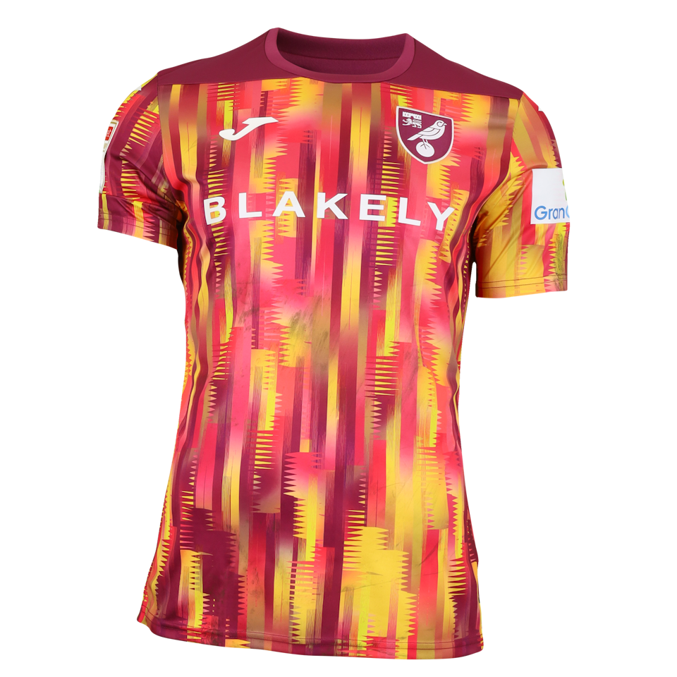 Vicente Reyes Nuñez Norwich City shirt