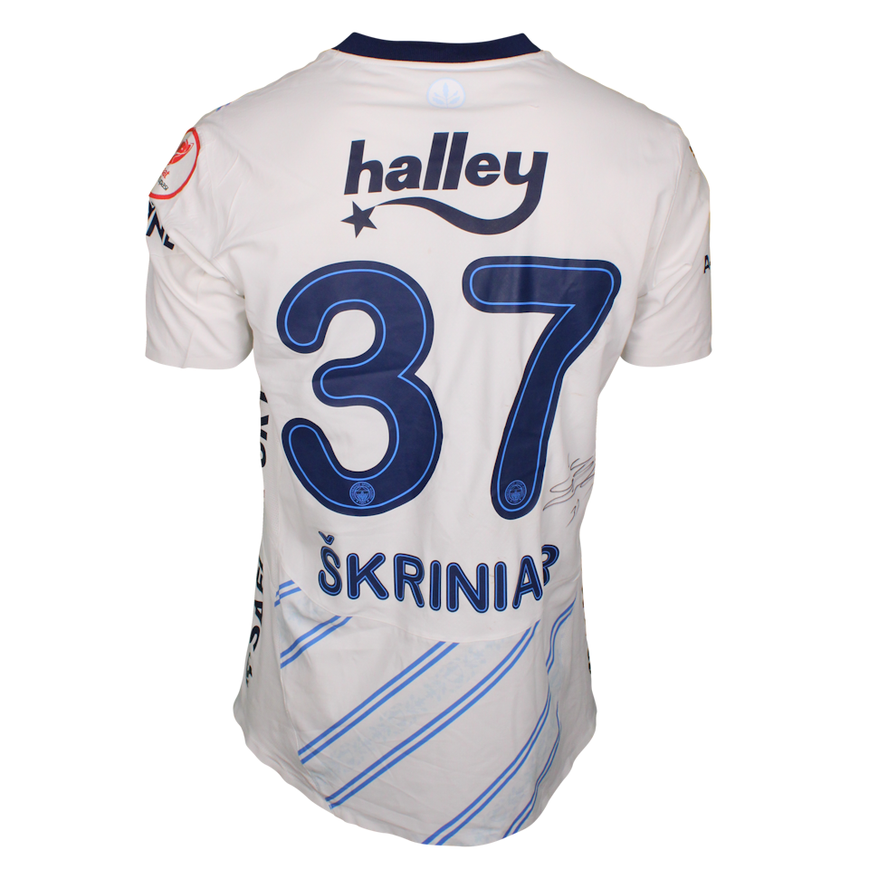 Milan Škriniar Fenerbahçe shirt