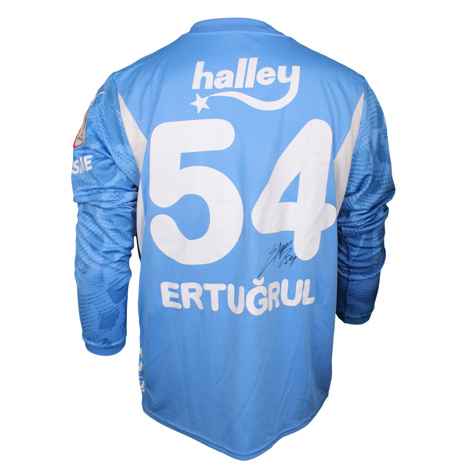 Osman Ertuğrul Çetin Fenerbahçe shirt