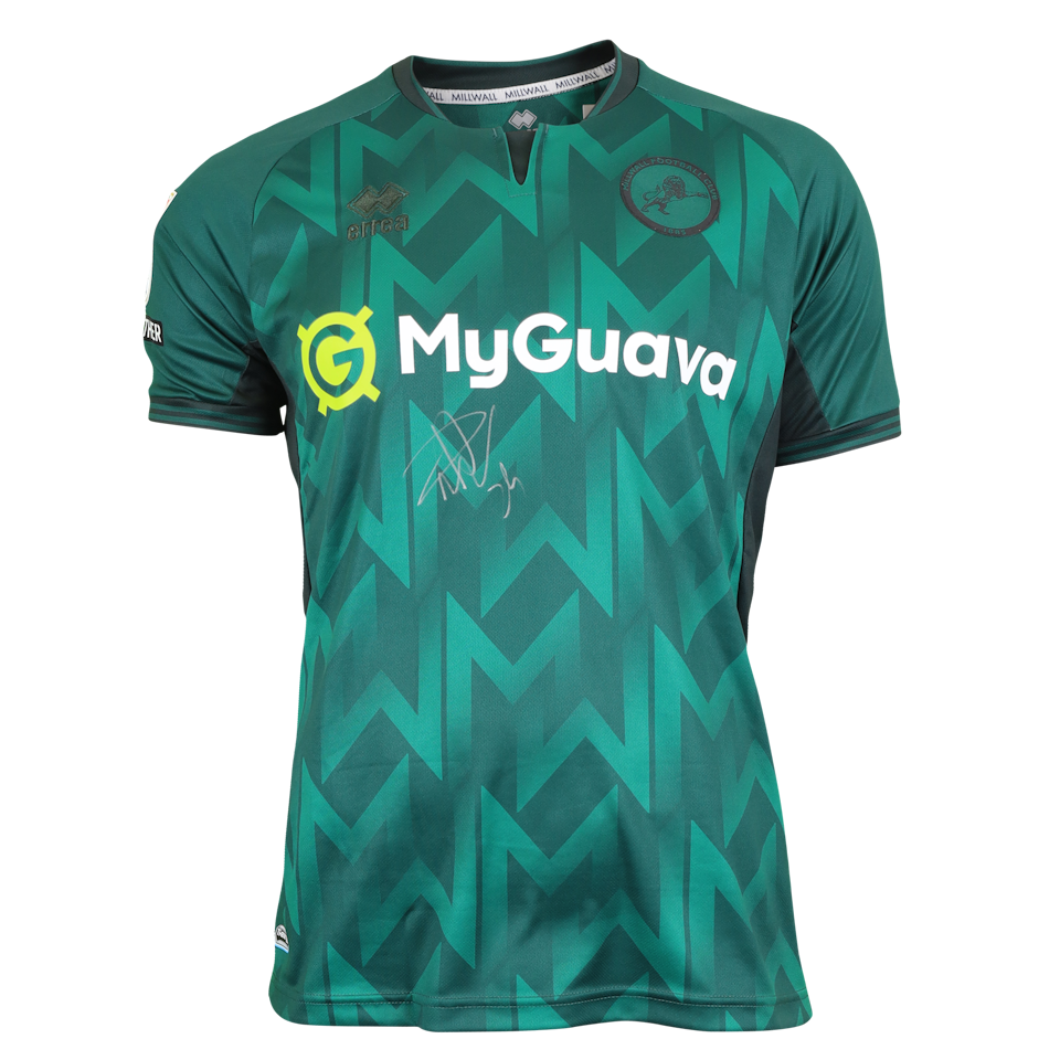 Casper De Norre Millwall shirt