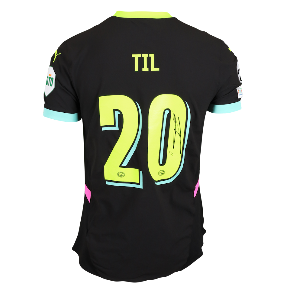 Guus Til PSV jersey