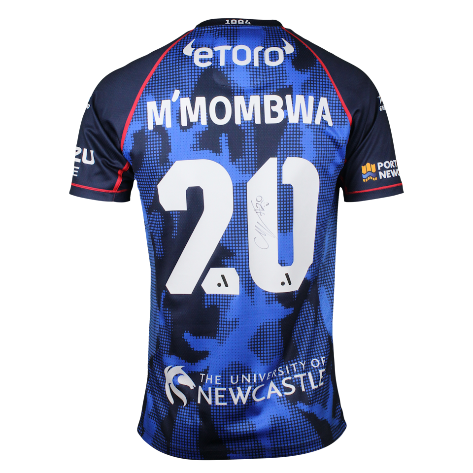 来自Newcastle Jets的Charles M'Mombwa球衣