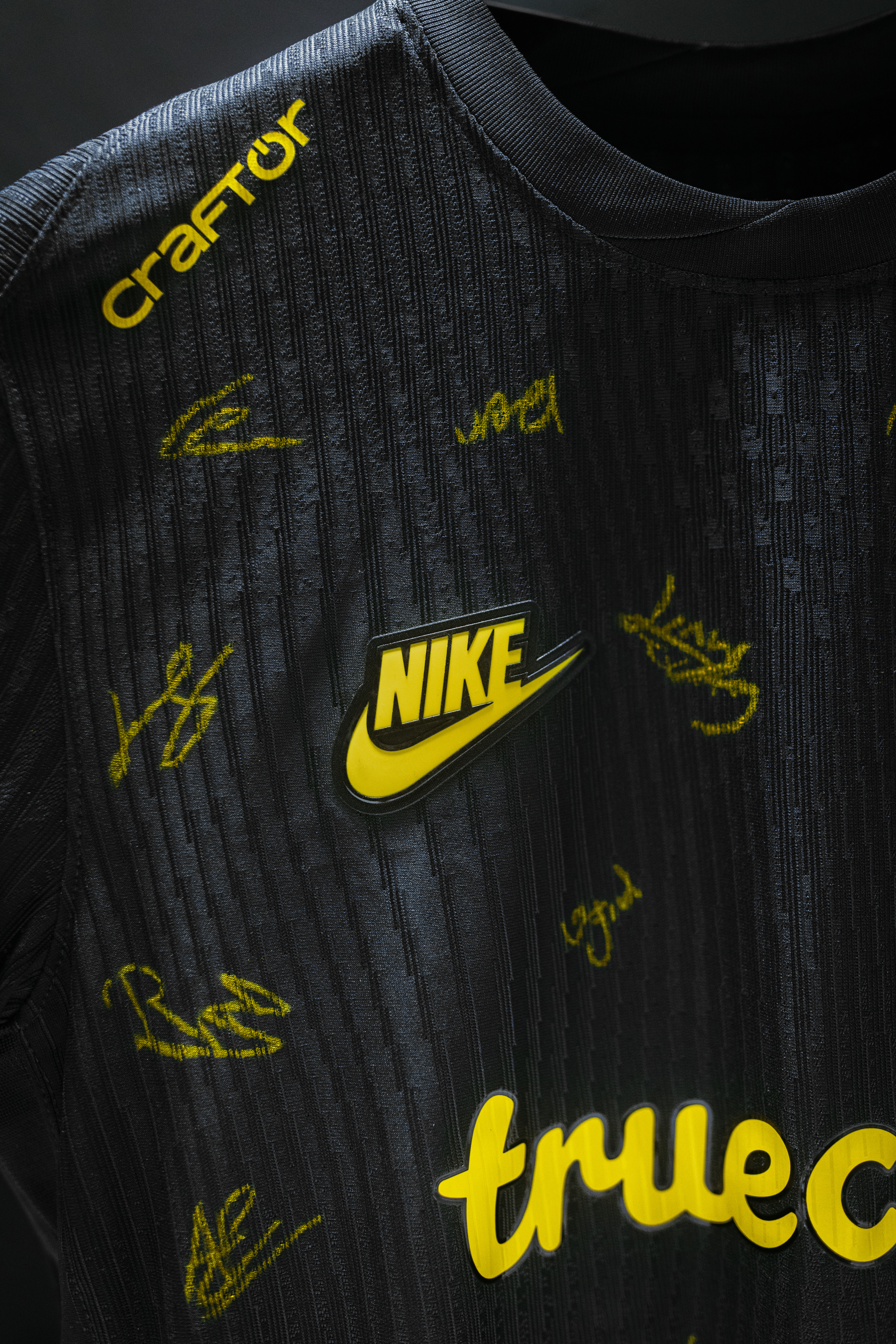 AIK 'Future Signatures' Limited Edition | MatchWornShirt