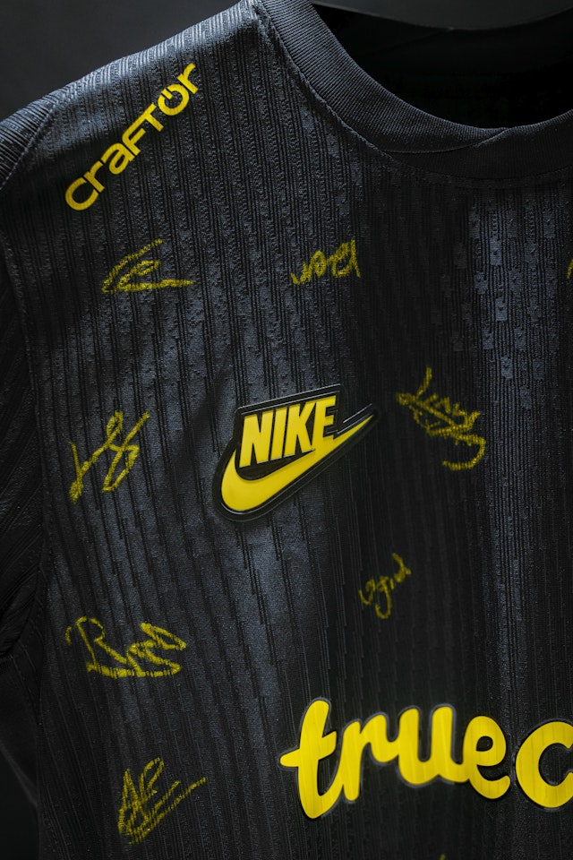 AIK 'Future Signatures' Limited Edition 