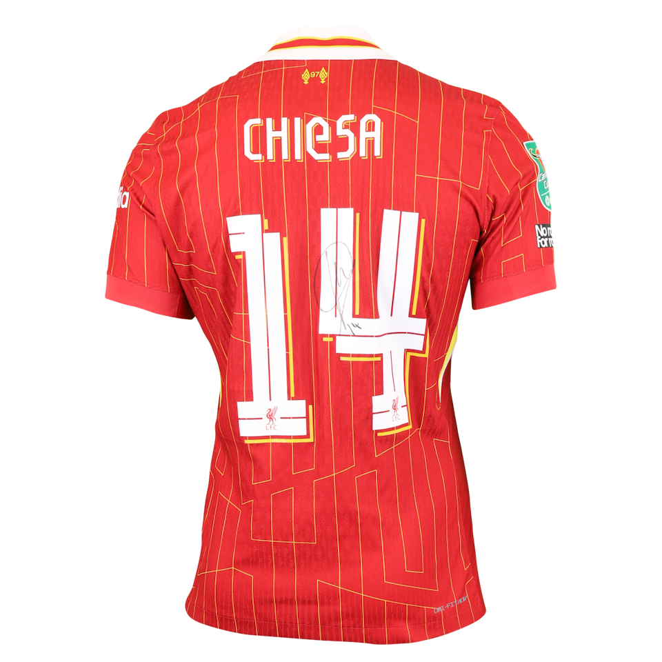Federico Chiesa Liverpool shirt