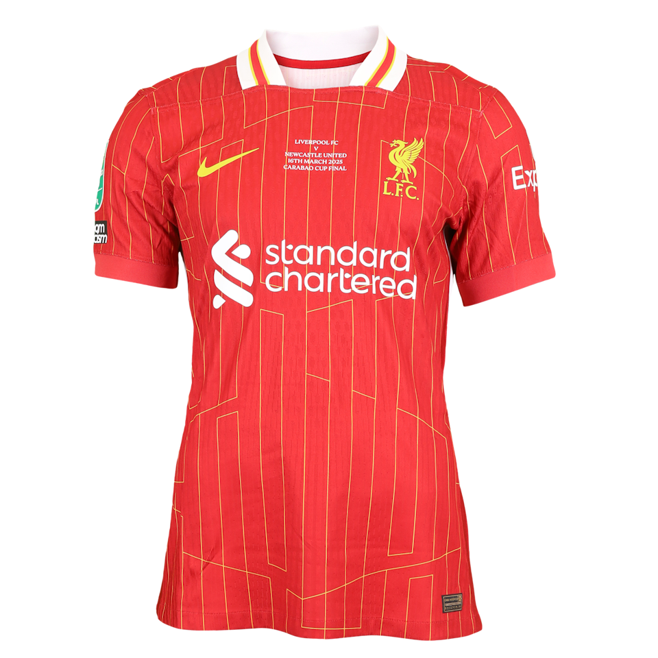Ryan Gravenberch Liverpool のシャツ