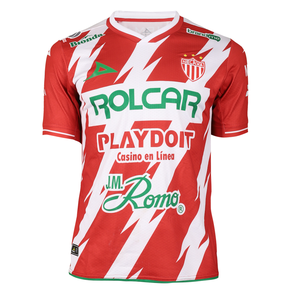 Agustín Palavecino Necaxa shirt