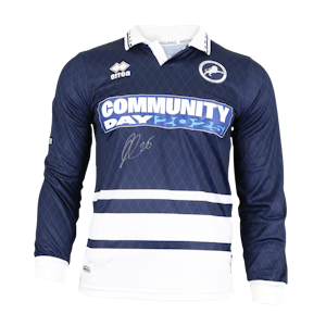Luke Cundle Millwall jersey