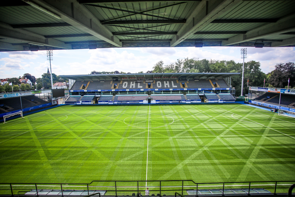 Play a match in the King Power at Den Dreef Stadium
