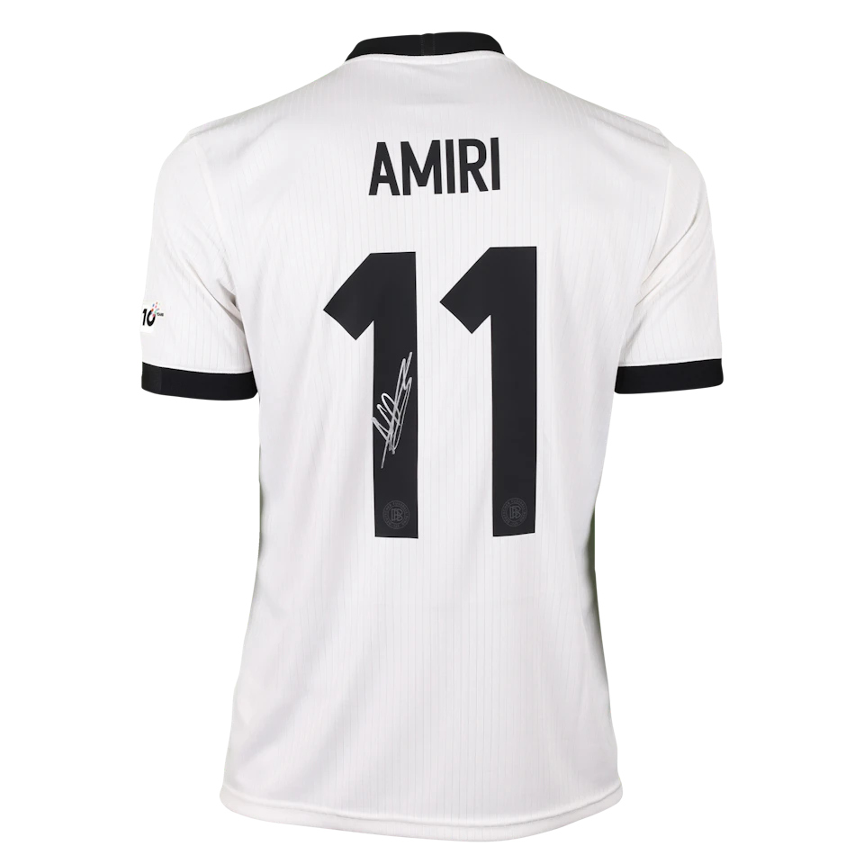 Nadiem Amiri Germany forması