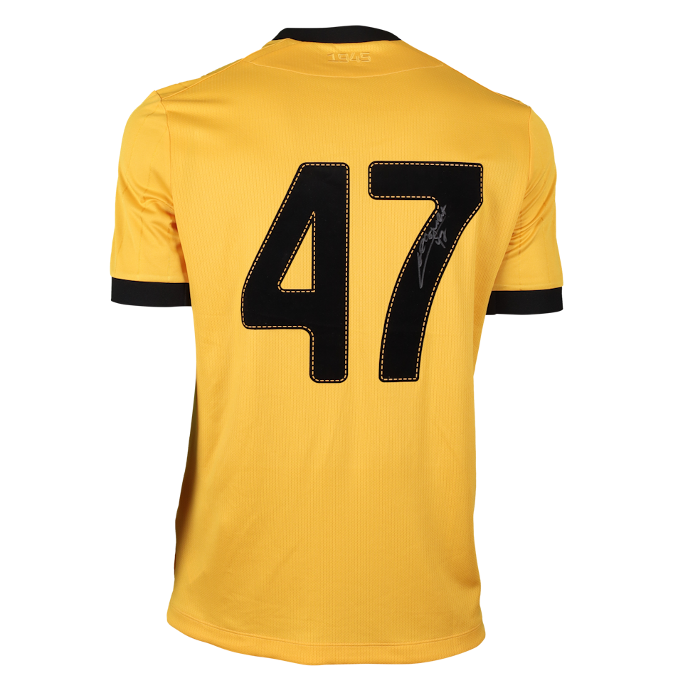 Strahinja Stojković FK Crvena zvezda shirt