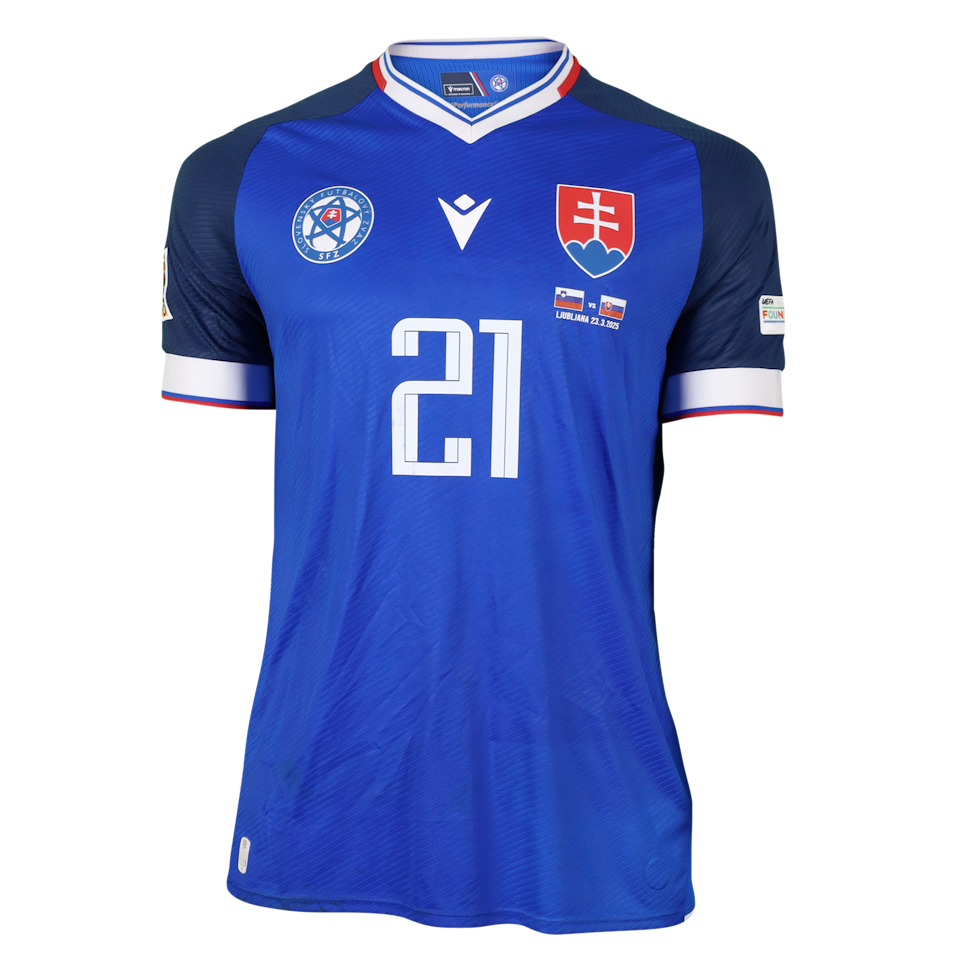 Maillot de Matúš Bero (Slovakia)
