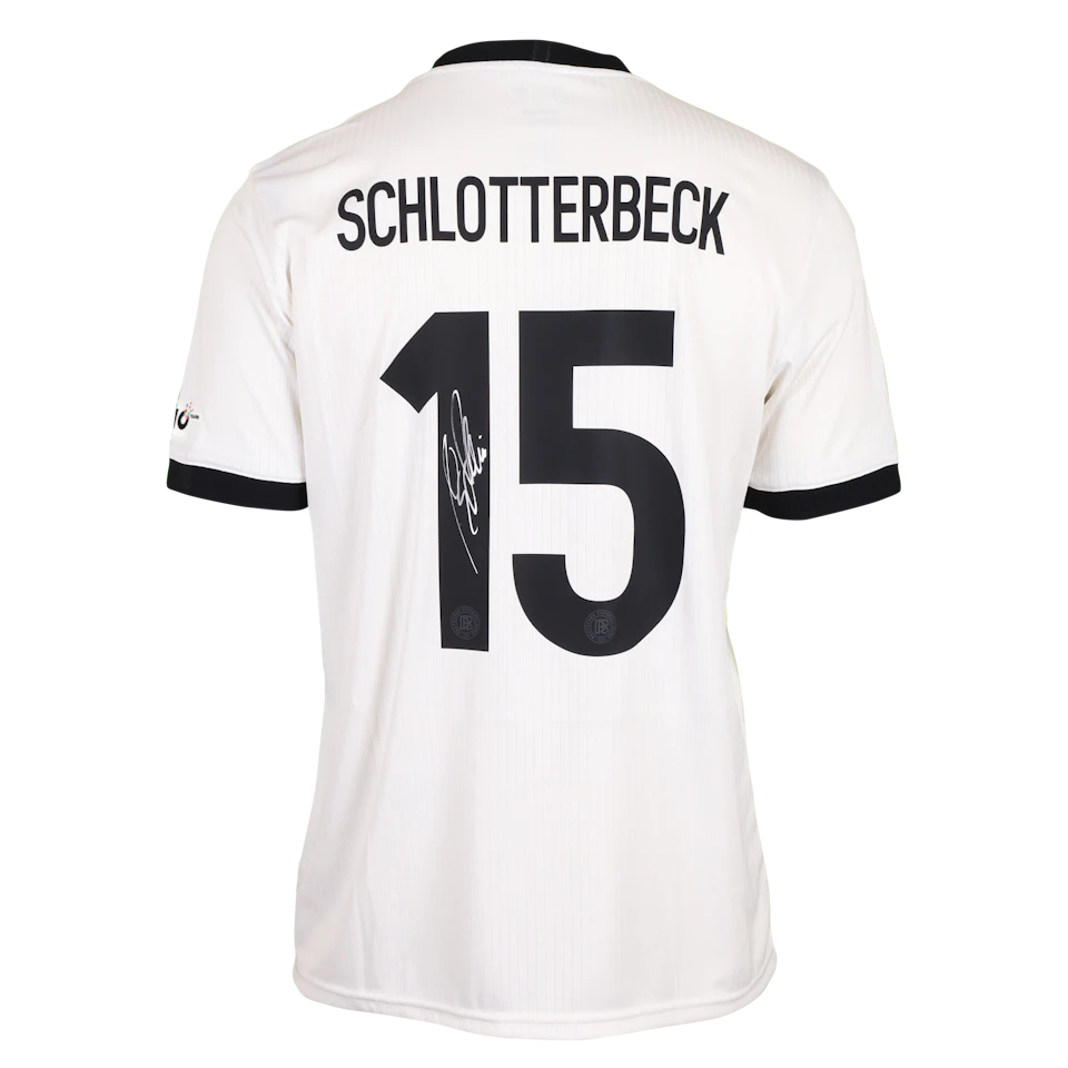 Nico Schlotterbeck Germany のシャツ