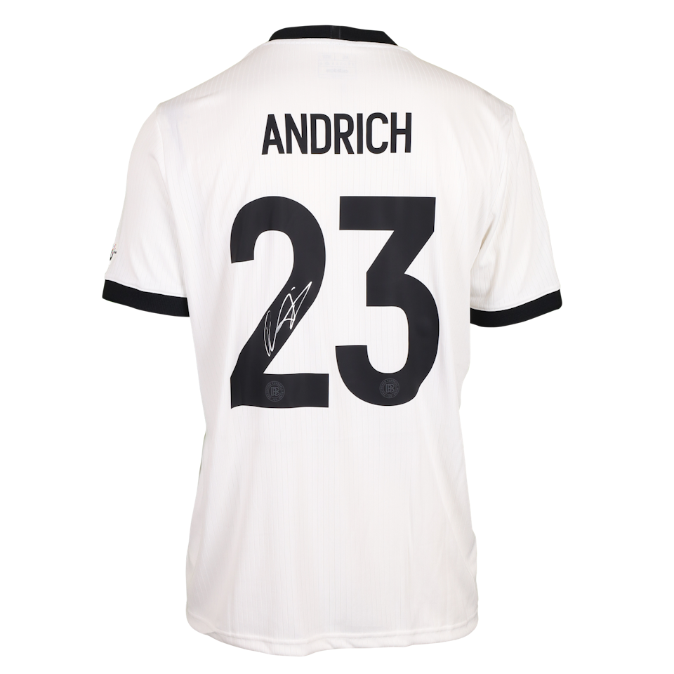 Germany-Trikot von Robert Andrich