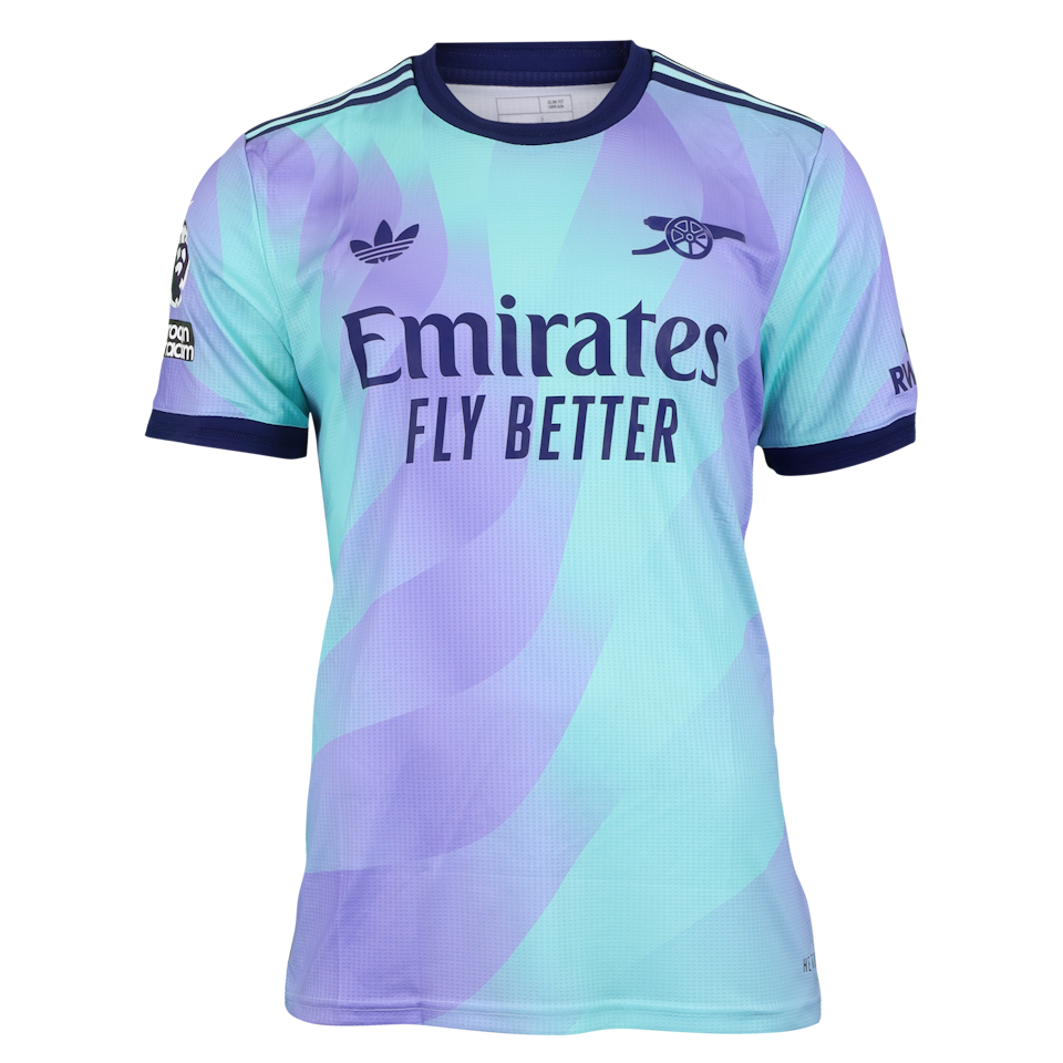 Riccardo Calafiori Arsenal jersey