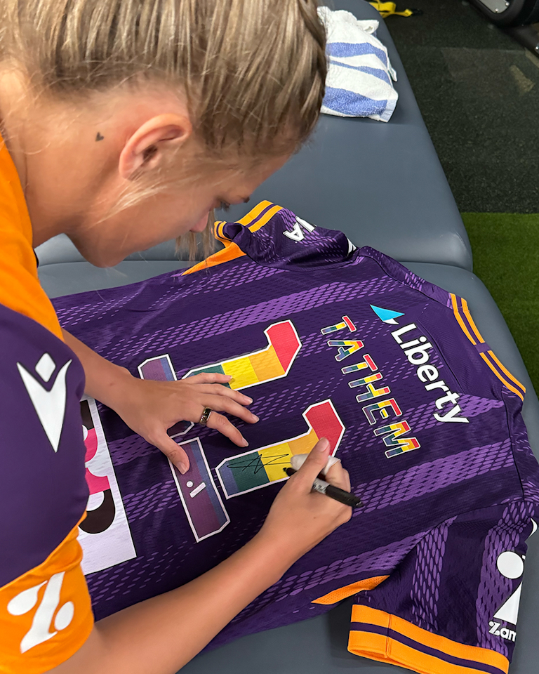 Natalie Tathem Perth Glory Women shirt