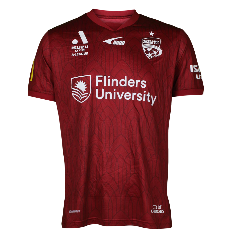 Adelaide United 팀의 Zach Clough 셔츠