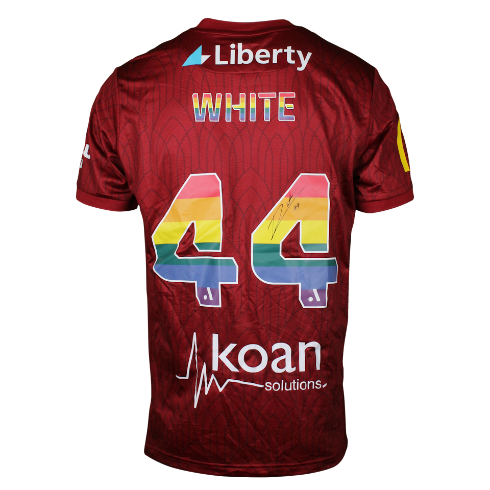 Ryan White Adelaide United jersey