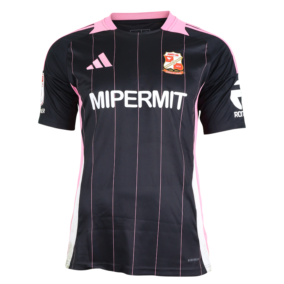 Tummise Sobowale Swindon Town jersey