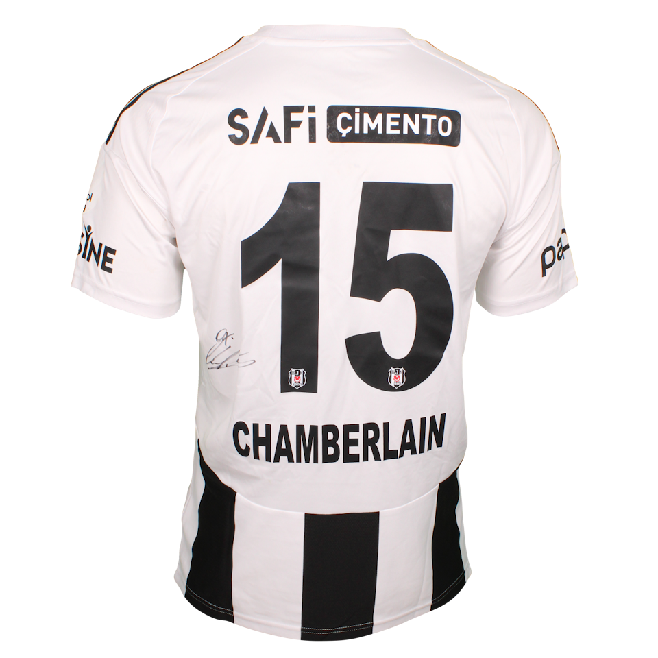 Alex Oxlade-Chamberlain Beşiktaş JK shirt